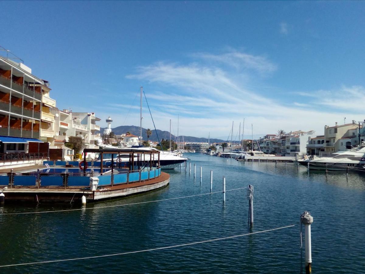 Unsejouraempuriabrava-Terrasse-Vue Mer -Clime- Wifi Parking Exterior photo